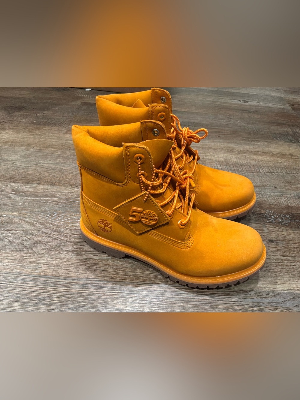 New Timberland 50th Anniversary Edition 6-Inch Boot Medium Orange Women's Sz 8